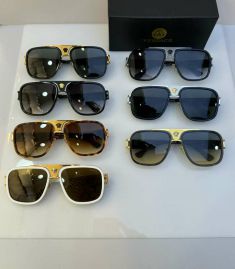 Picture of Versace Sunglasses _SKUfw55559014fw